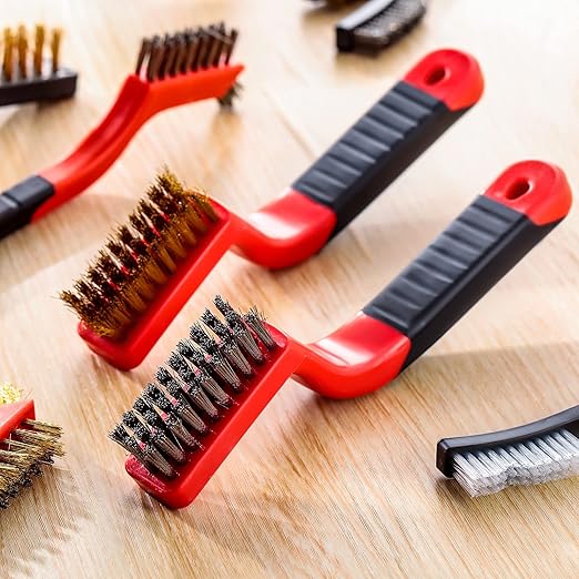 Sumind 60 Pcs Wire Cleaning Brush Set Nylon/ Stainless Steel/ Brass Metal Brush with Curved Handle Grip Paint Remover for Cleaning, Rust, Drill, Scrub, Grout Cleaner Tool (Red and Black)